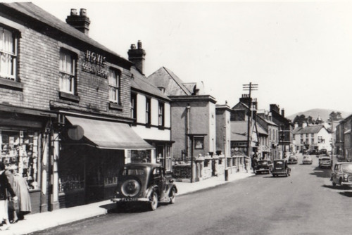 Well ruthin facing the - st,