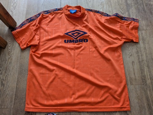 90s vintage umbro - vintage, shirt
