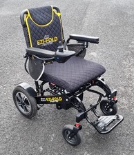 MONARCH MOBILITY EZI-FOLD AUTO- Autofolding Mobility Scooter. SHOWROOM CONDITION