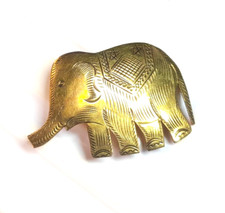 Vintage Etched Elephant Brooch Handmade Copper Tone Animal Pin