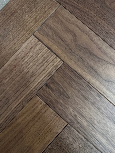 American black walnut - black, matt