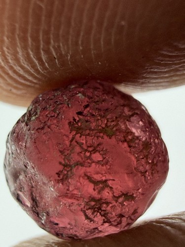 Natural garnet - ct,