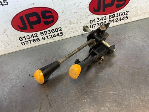 Gear shift and diff lock