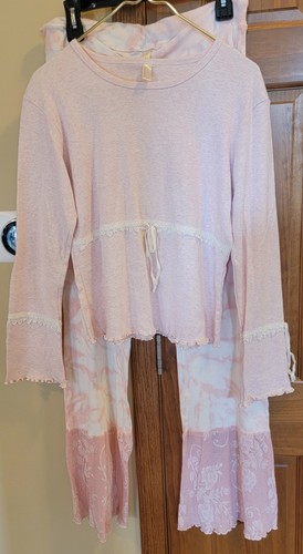 189 2pc set nwot claire - $189,