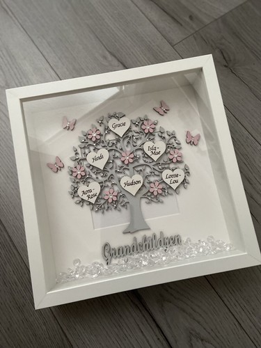 Personalised family tree - tree, box