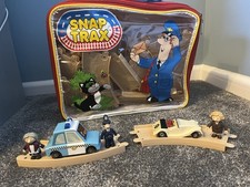 Postman Pat Snap Trax, road & rail Storage Bag , track, figures and cars. 