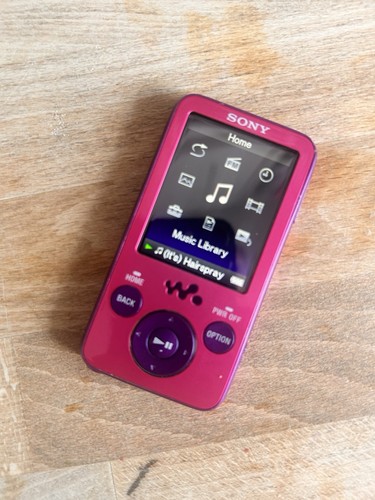 Sony walkman nwz e436f - sony, 2gb