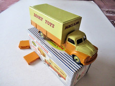 DINKY TOYS Ref 930 BEDFORD