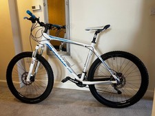 GIANT Talon Mountain Bike 