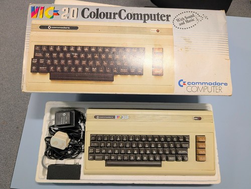 Commodore vic computer - 20,