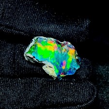 10 Ct Black Ethiopian Opal
