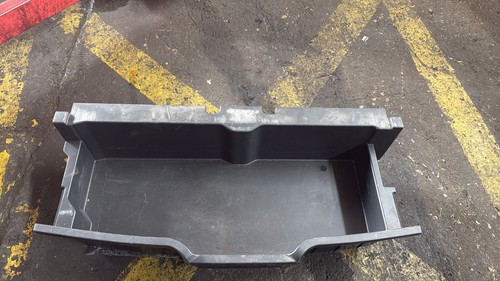 Toyota verso trunk - verso,