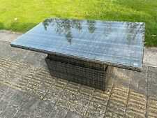 Rattan Rising Adjustable