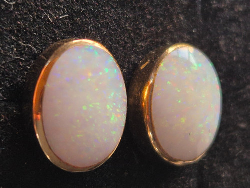 9ct yellow gold opal earrings - 9ct,