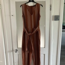 Ladies Next Size 14 Brown/white Patterned V Neck Sleeveless Jumpsuit With Belt
