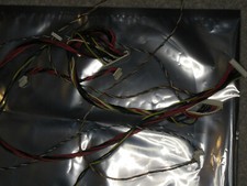 Bush LCD40FHDA8 Internal connecting cables 