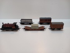 Hornby R1115 Class 0F Pug