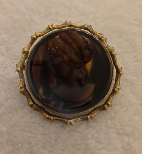 Vintage molded amber glass - molded,