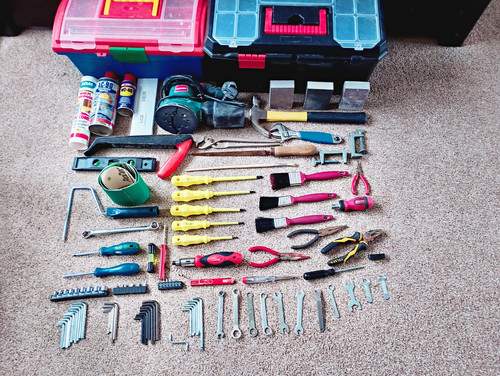 Job lot tools with - lot,