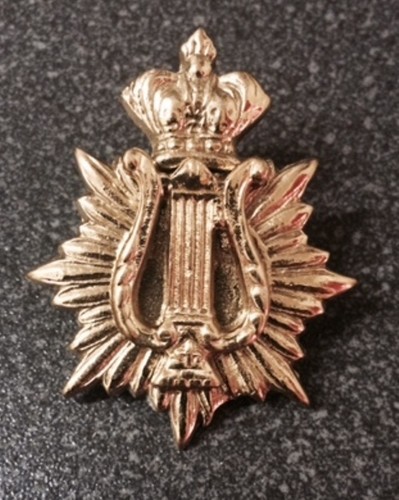 All gold star crown - &, music