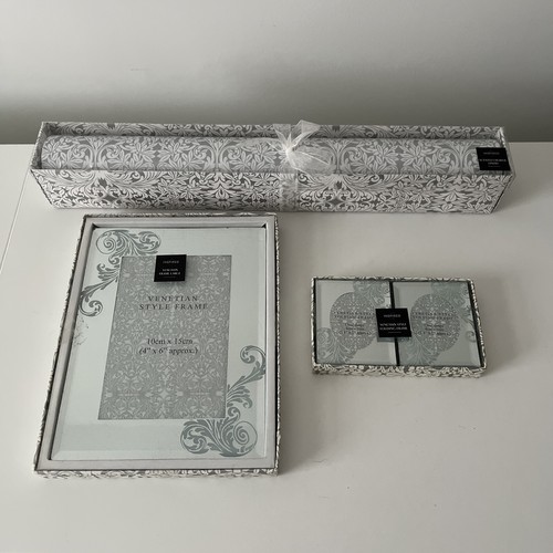 Mirrored photo picture frames - mirrored,