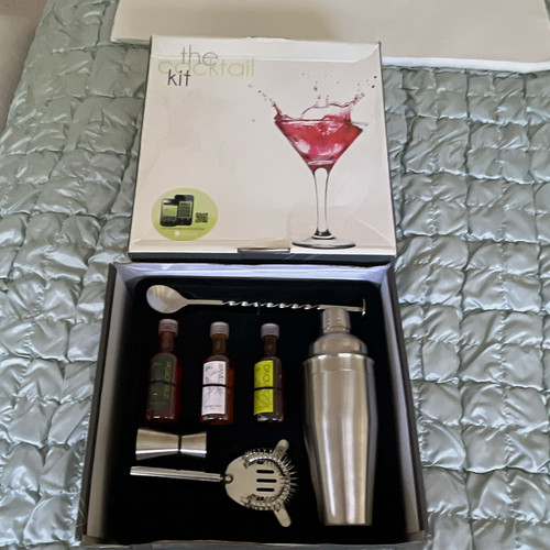 The cocktail kit - kit, stainless