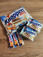 Knoppers Storck  Minis Crispy Waffle Biscuit with Cream Filled Nut Bar Chocolate
