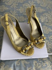 BOURNE ENGLAND Sz 41=8 Yellow