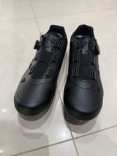 Men’s SPD Cycling Shoes Size 9.5 Brand New Never Worn