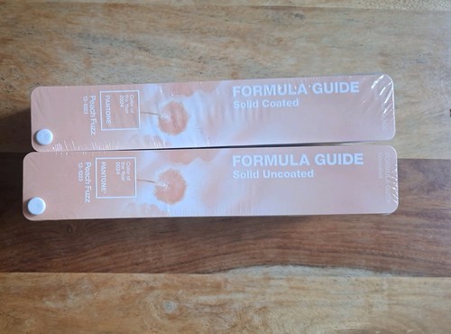 Pantone formula guide solid - pantone,