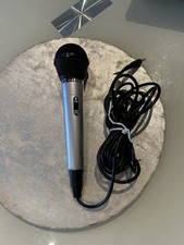 Goodmans uni-directional dynamic microphone ,Cable is 105 inches long 