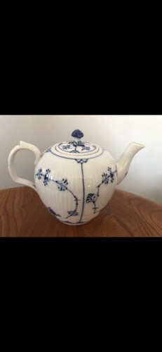 Royal capenhagen denmark tea - royal,