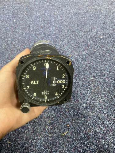 Aircraft altimeter - aircraft,