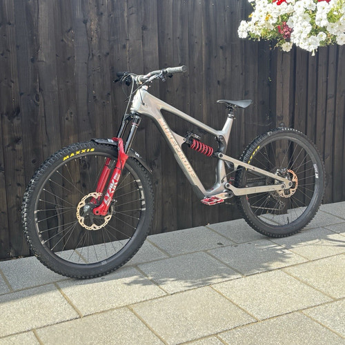 Nukeproof mega carbon 297 - mega,