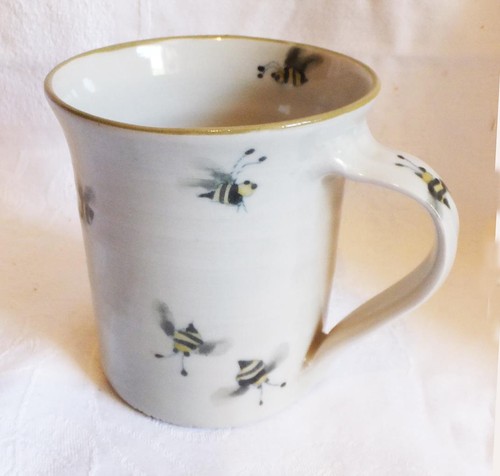 Bee decorated stoneware studio - bee,