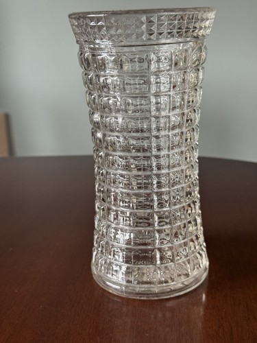 Pressed glass shaped - glass, 7.5