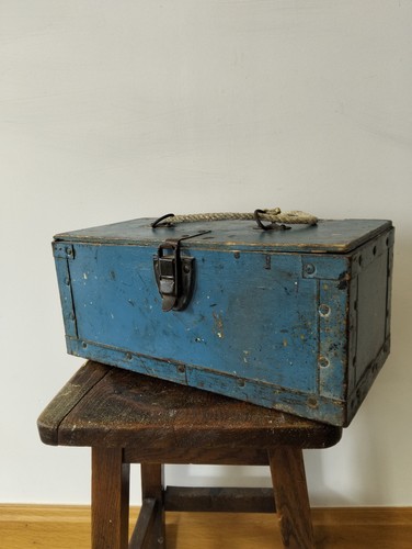 Vintage blue painted wooden - vintage,