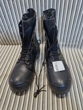 MICKEY MOUSE BUNNY BOOTS 12 REGULAR Black UNISSUED usually fits size 13 shoe