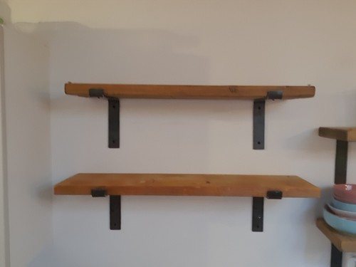 Scaffold board shelf reclaimed