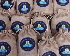 Chickens 'n Aliens card game 