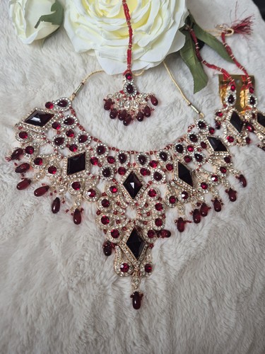 Beautiful indian red - beautiful,