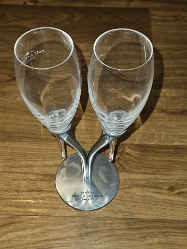 Moet chandon champagne 2 - &,