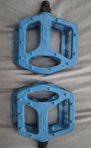 Bmx pedles - gt,