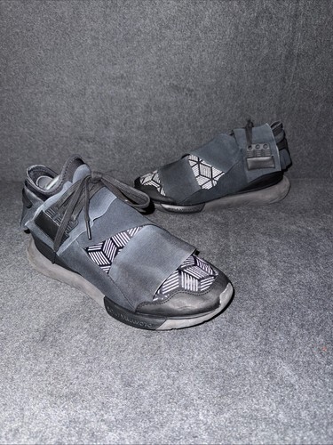 Qasa high black abstract - black,
