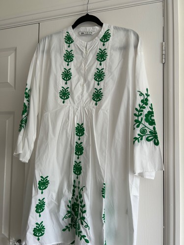 Zara white and green