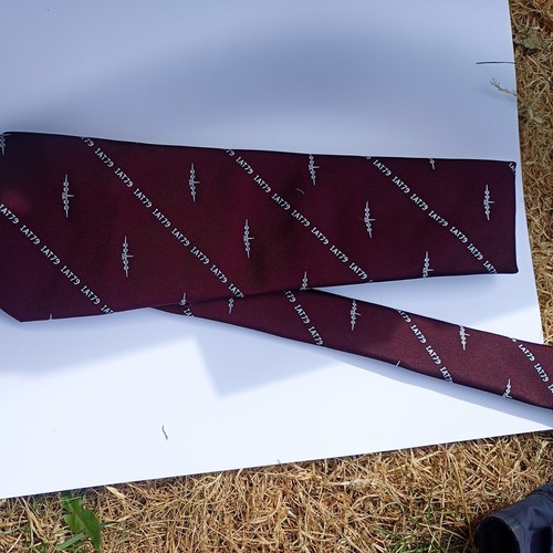 Tie ia79 aviation - tie, ?
