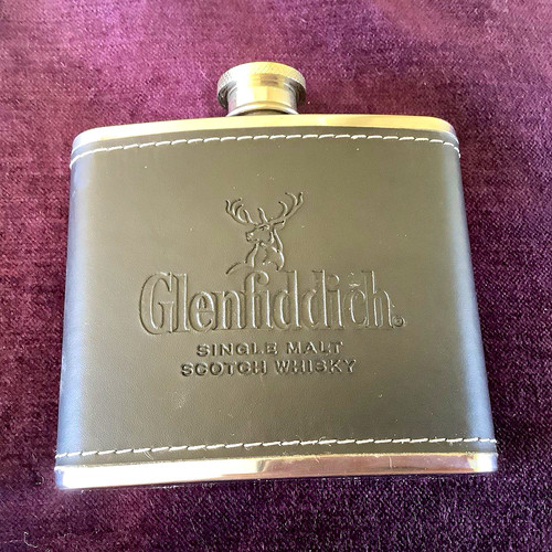 Glenfiddich whisky hip flask - hip,