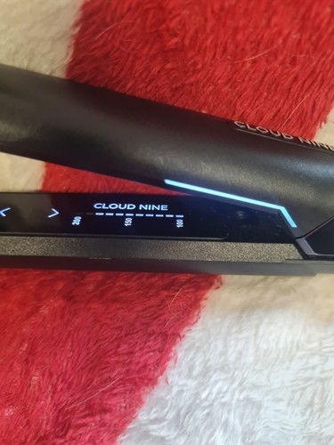 Cloud nine hair straightener - nine,