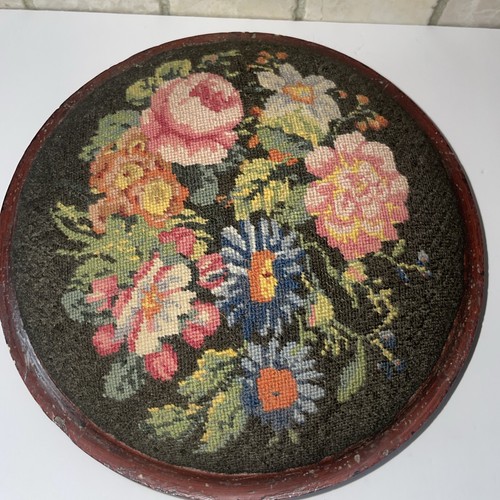 Vintage footstool embroidered - vintage,