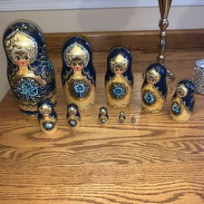 VTG Russian Nesting Dolls